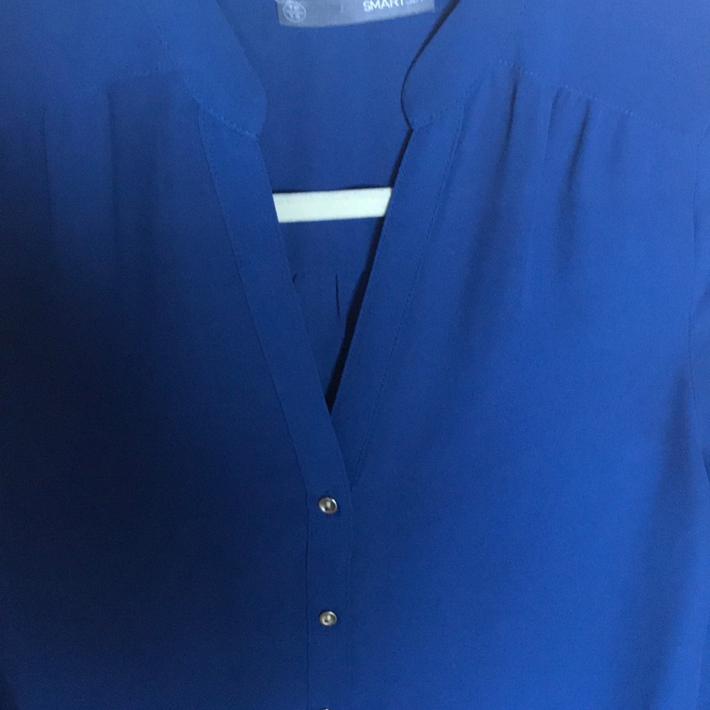 Button down blouse - Picture 2 of 3